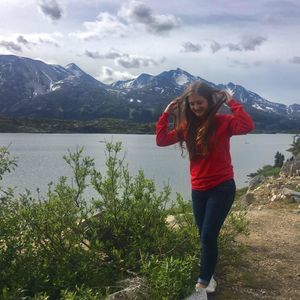 Meet your Posher, Emily